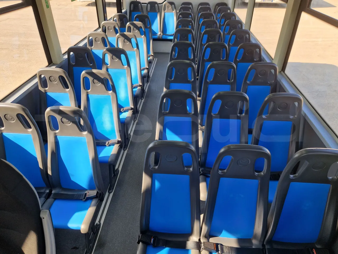 Iveco Indcar WGIVMY11 MOBI SCUOLABUS - EUR6 - 100Kw - 8,592m - single seat detail