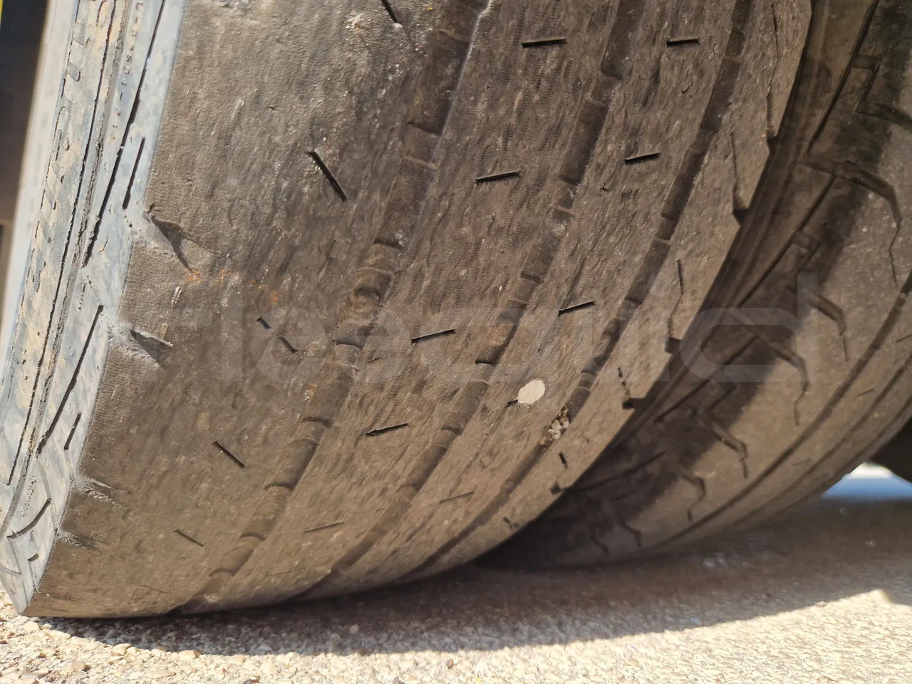Iveco Indcar WGIVMY11 MOBI SCUOLABUS - EUR6 - 100Kw - 8,592m - tread condition second axle tires left