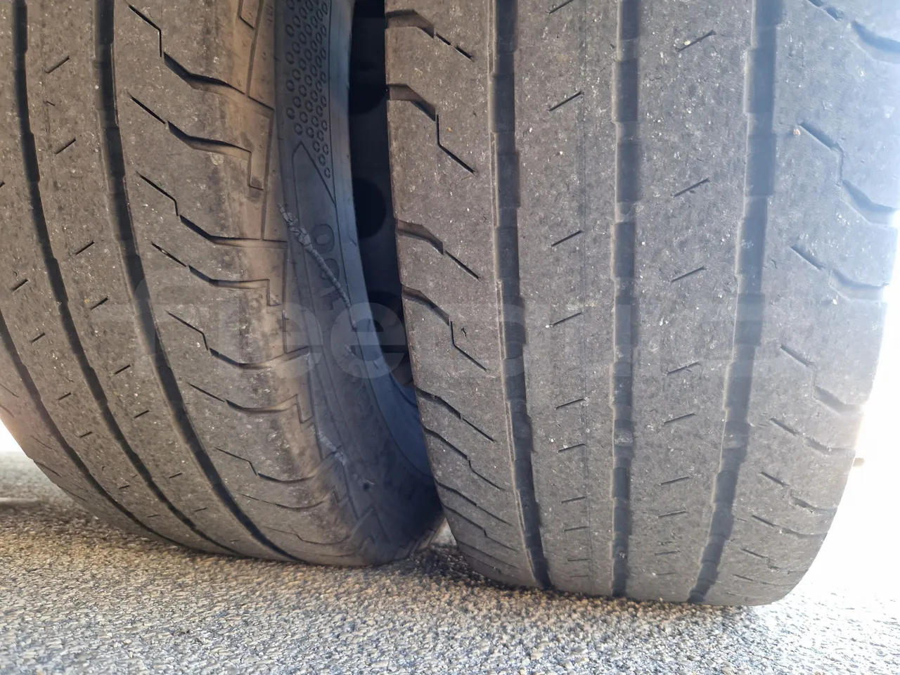 Iveco Indcar WGIVMY11 MOBI SCUOLABUS - EUR6 - 100Kw - 8,592m - tread condition third axle tires left