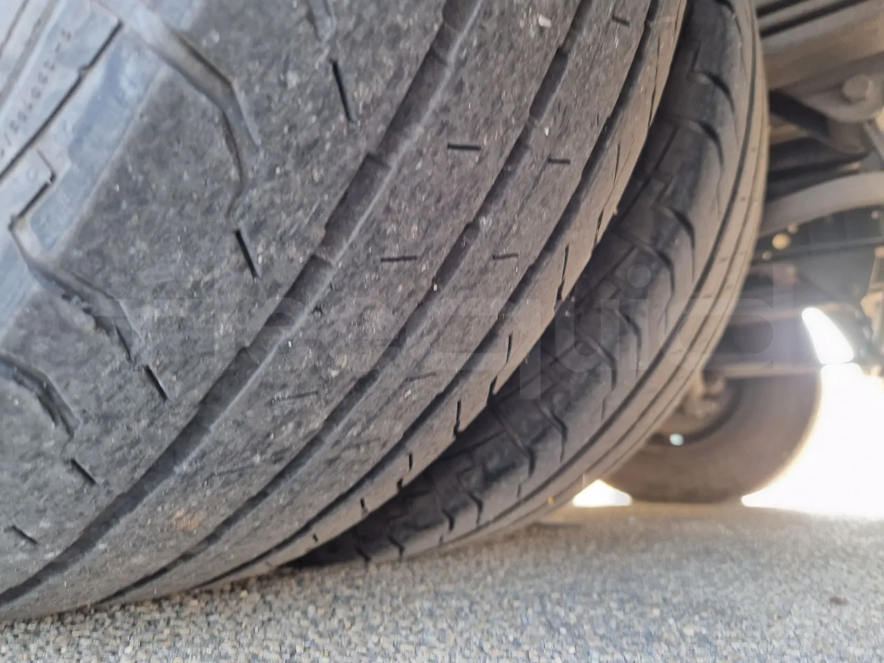 Iveco Indcar WGIVMY11 MOBI SCUOLABUS - EUR6 - 100Kw - 8,592m - tread condition third axle tires right