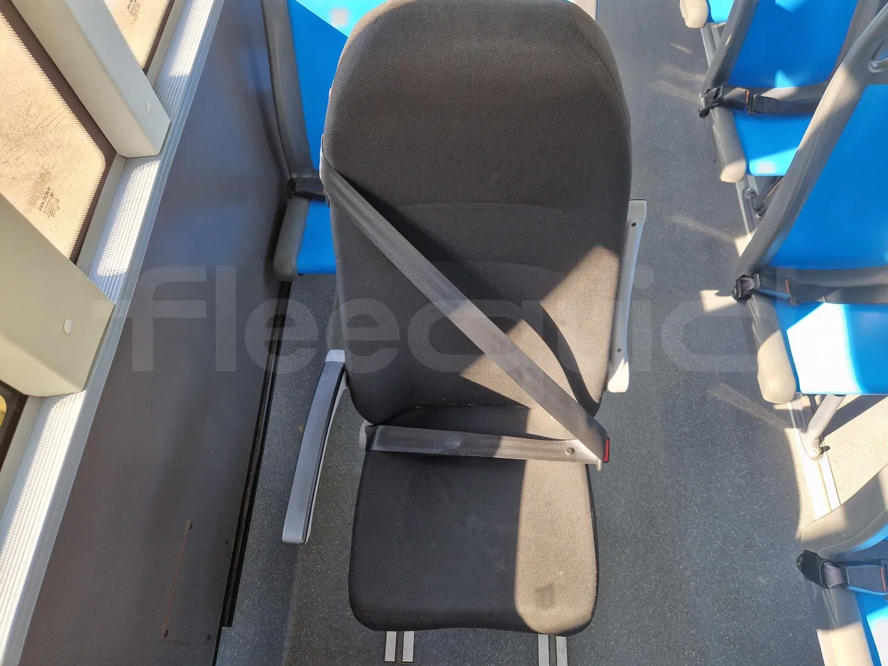 Iveco Indcar WGIVMY11 MOBI SCUOLABUS - EUR6 - 100Kw - 8,592m - hostess seat photo