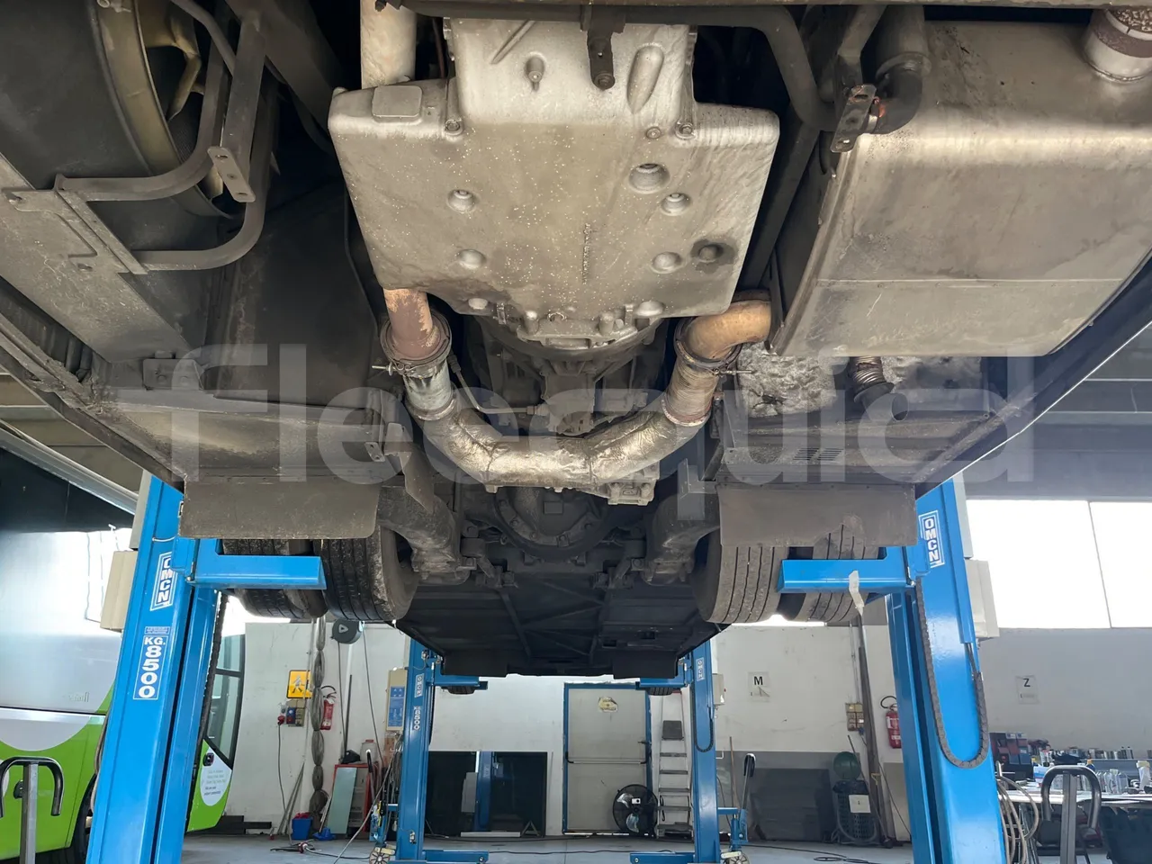 Neoplan Cityliner 	P14 - Euro5 - 324kW - 12.240mt - bellows turntable (18m)