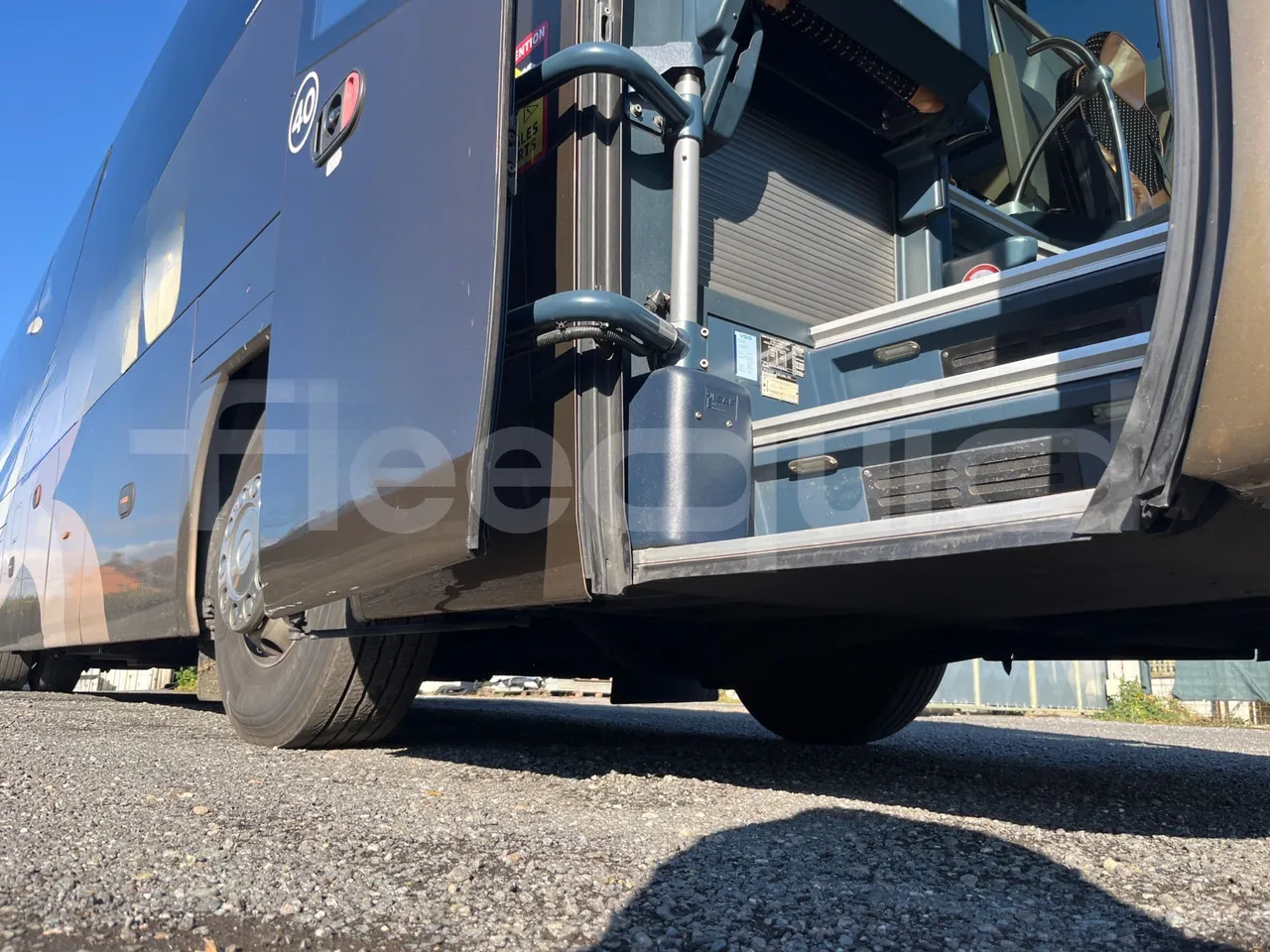 Neoplan Cityliner 	P14 - Euro5 - 324kW - 12.240mt - door mechanism photo