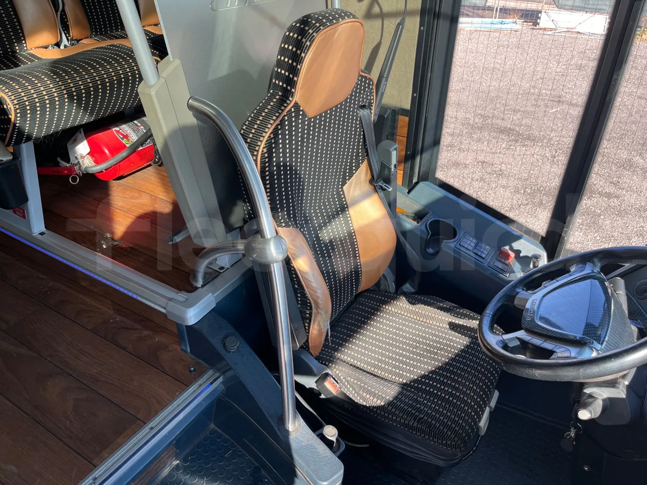 Neoplan Cityliner 	P14 - Euro5 - 324kW - 12.240mt - driver's seat photo