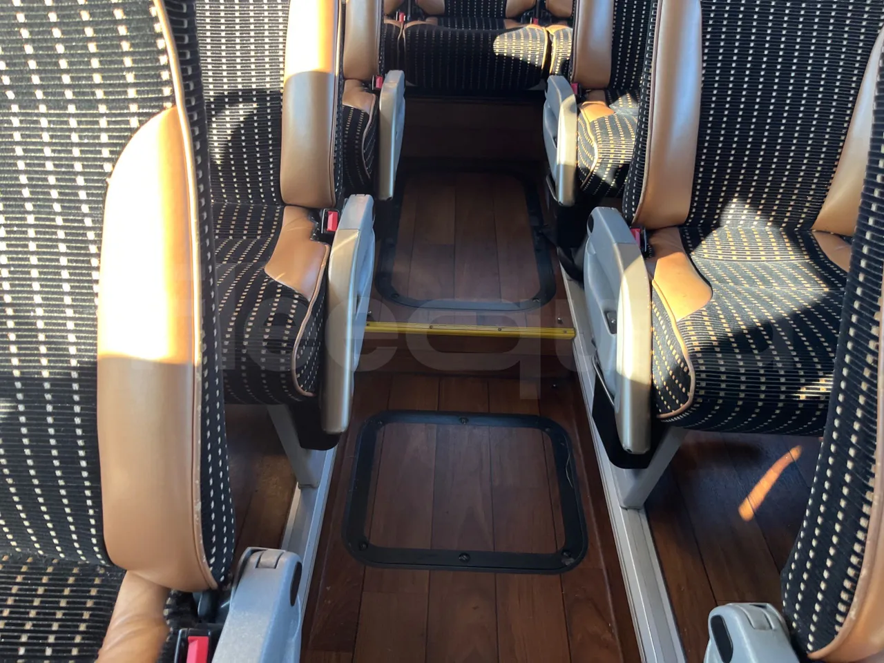 Neoplan Cityliner 	P14 - Euro5 - 324kW - 12.240mt - floor hatches photo
