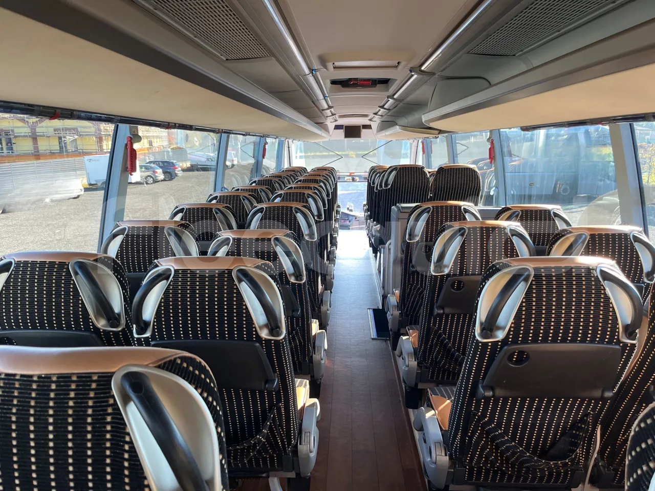 Neoplan Cityliner 	P14 - Euro5 - 324kW - 12.240mt - forward view all seats last row height