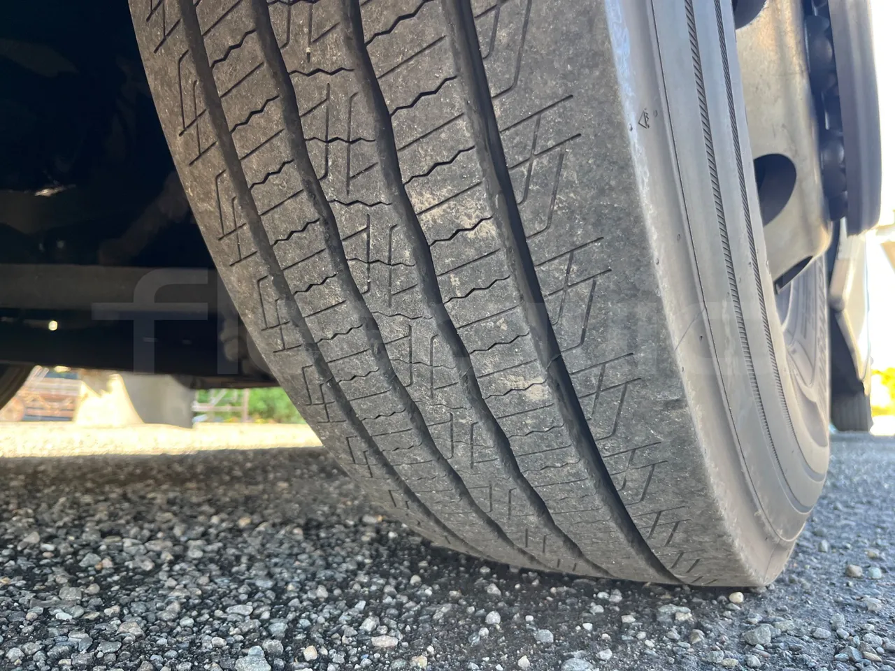 Neoplan Cityliner 	P14 - Euro5 - 324kW - 12.240mt - rear left tire photo