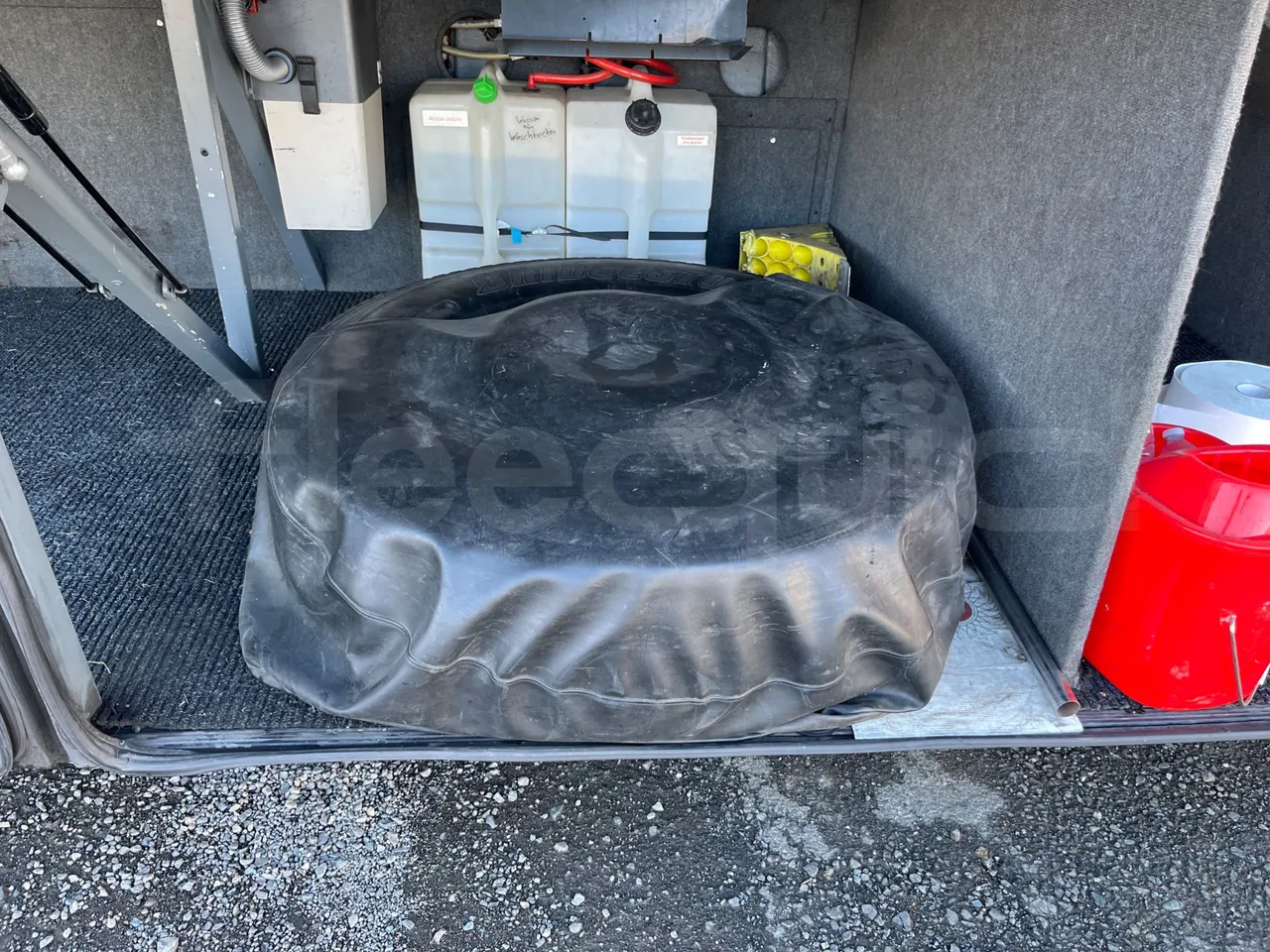 Neoplan Cityliner 	P14 - Euro5 - 324kW - 12.240mt - spare wheel