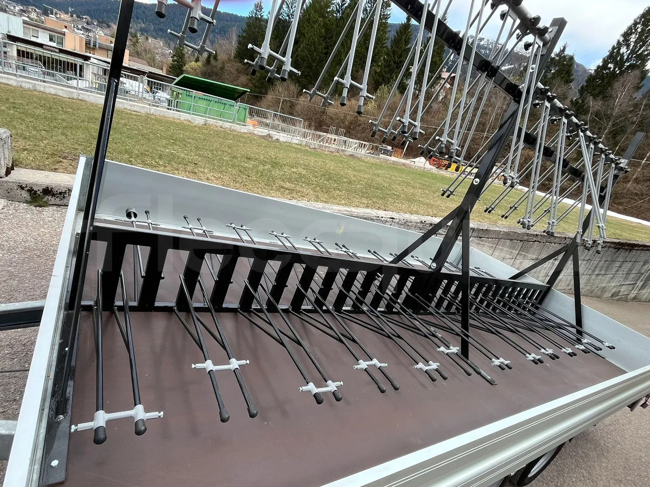 Humbaur HN 204121 Trailer - Euro0 - kW0 - 5.793mt - internal frame rust check