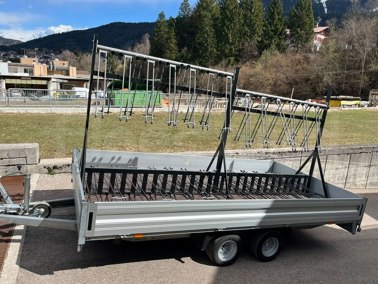 Humbaur HN 204121 Trailer - Euro0 - kW0 - 5.793mt - left side photo