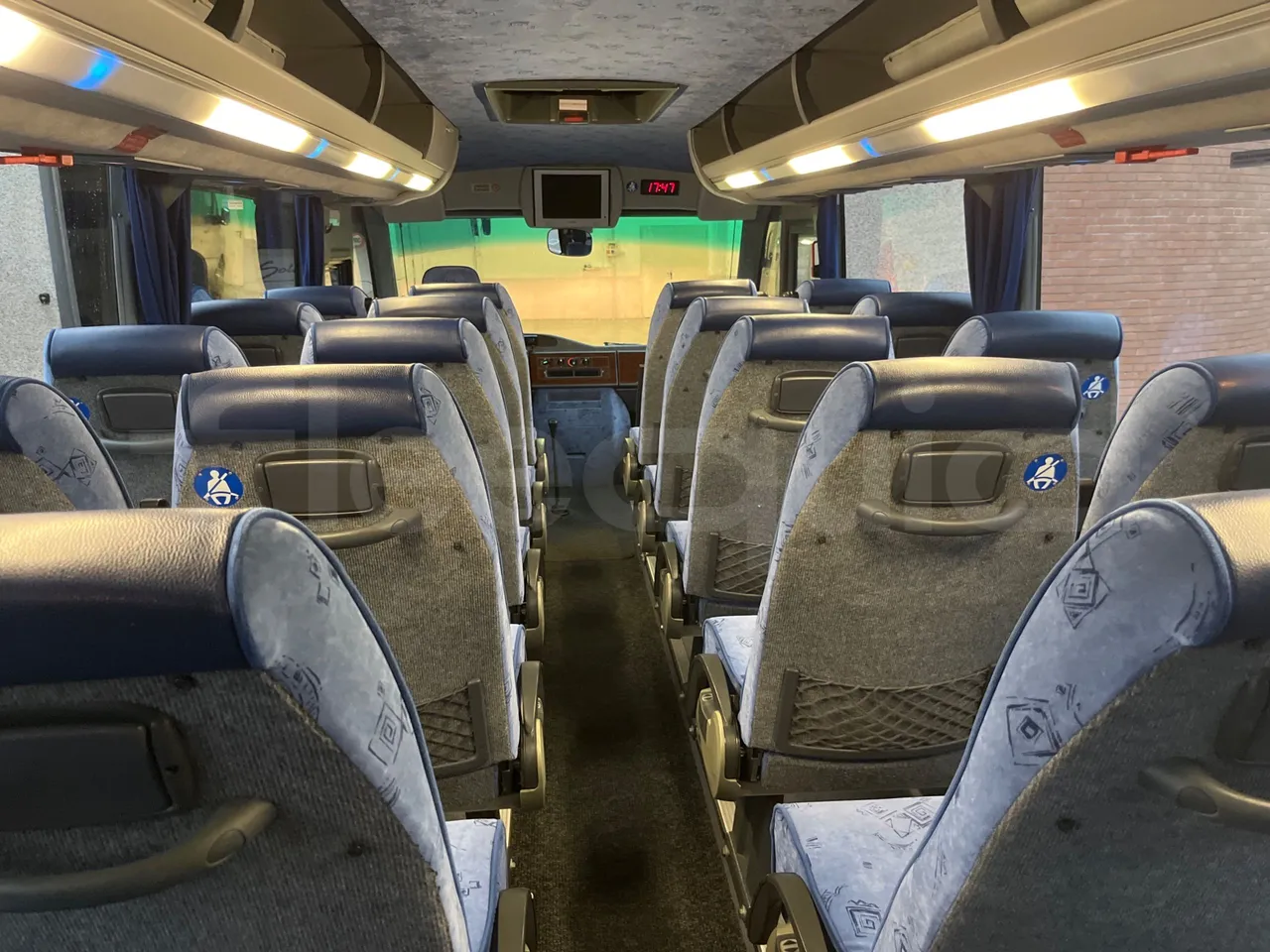 Mercedes-Benz MB 818 S SITCAR TR1 - EUR3 - 130kW - 7.64m - forward view all seats last row height