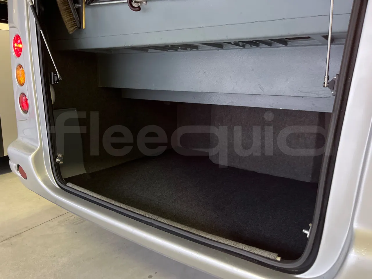 Mercedes-Benz MB 818 S SITCAR TR1 - EUR3 - 130kW - 7.64m - internal frame rust check