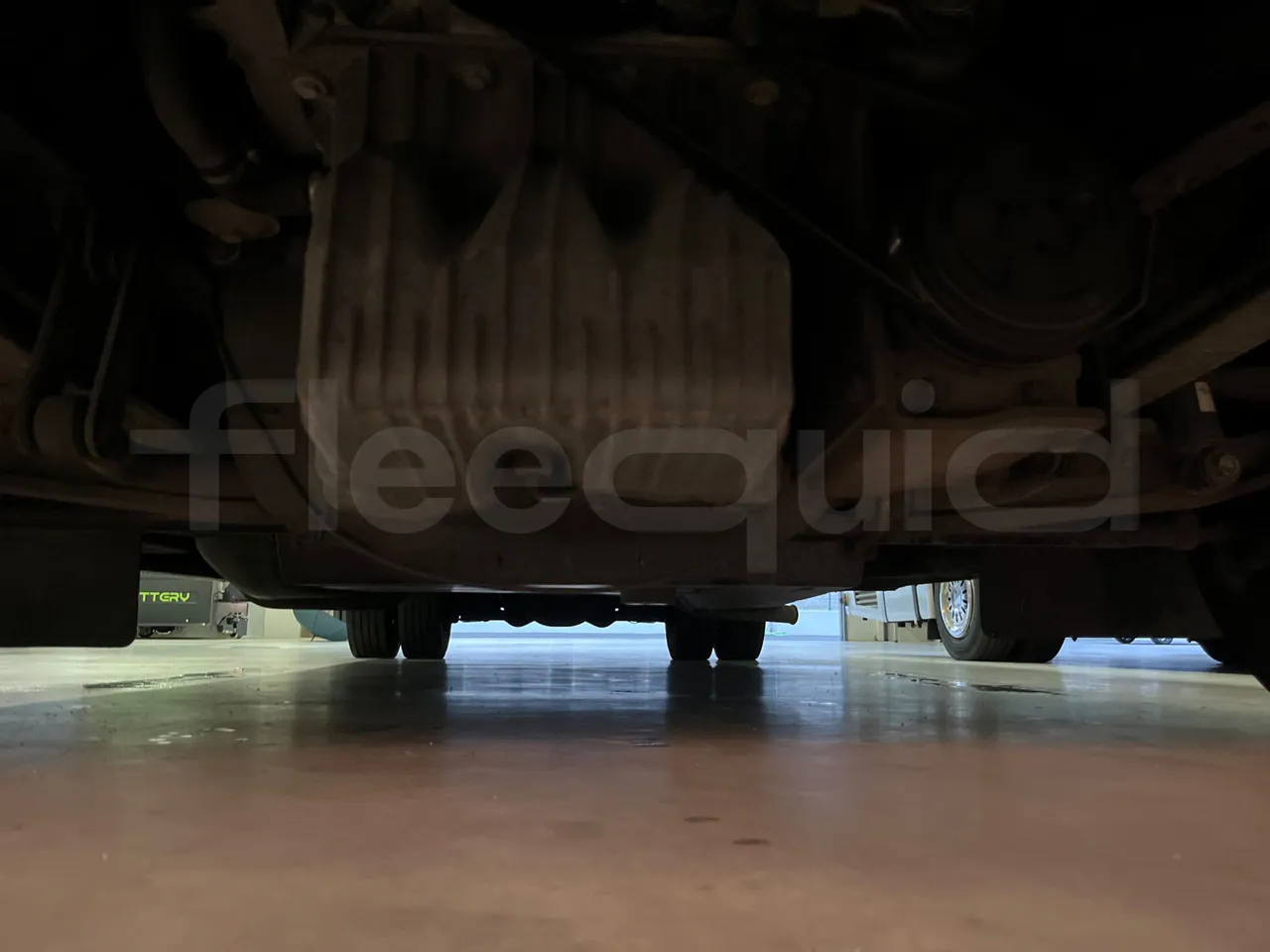 Mercedes-Benz MB 818 S SITCAR TR1 - EUR3 - 130kW - 7.64m - front undercarriage from front