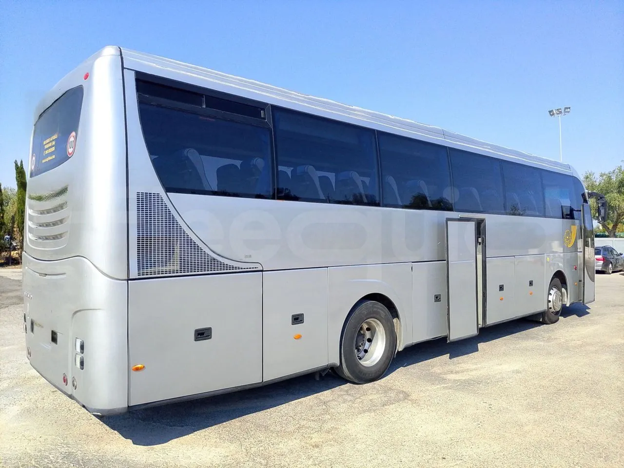 Volvo Barbi Genesis HDL N53 -EUR3 -309kW-12.23m - 3/4 right rear doors open