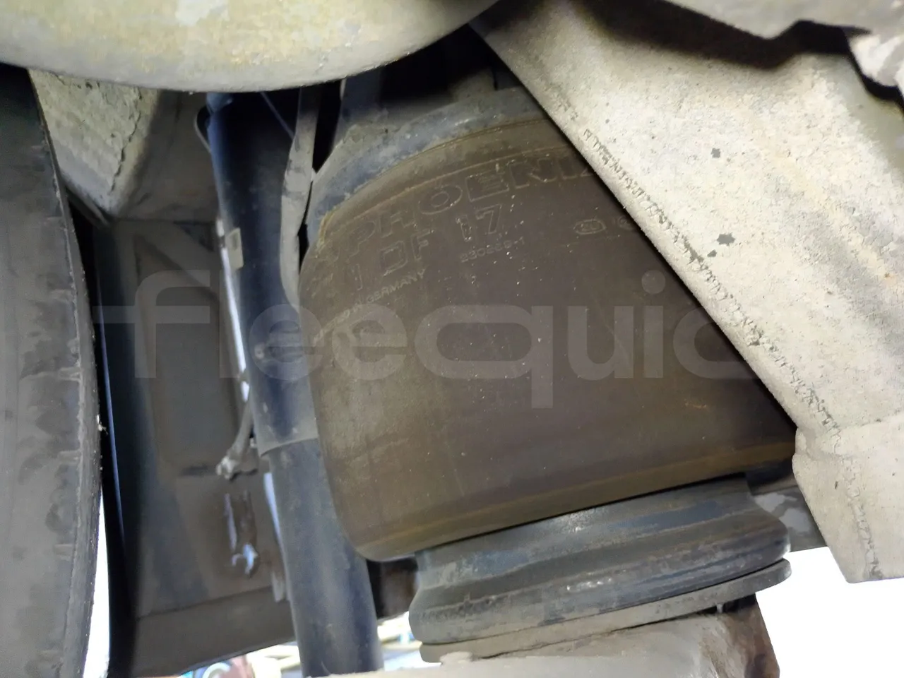 Volvo Barbi Genesis HDL N53 -EUR3 -309kW-12.23m - axel 2 air springs 2 right