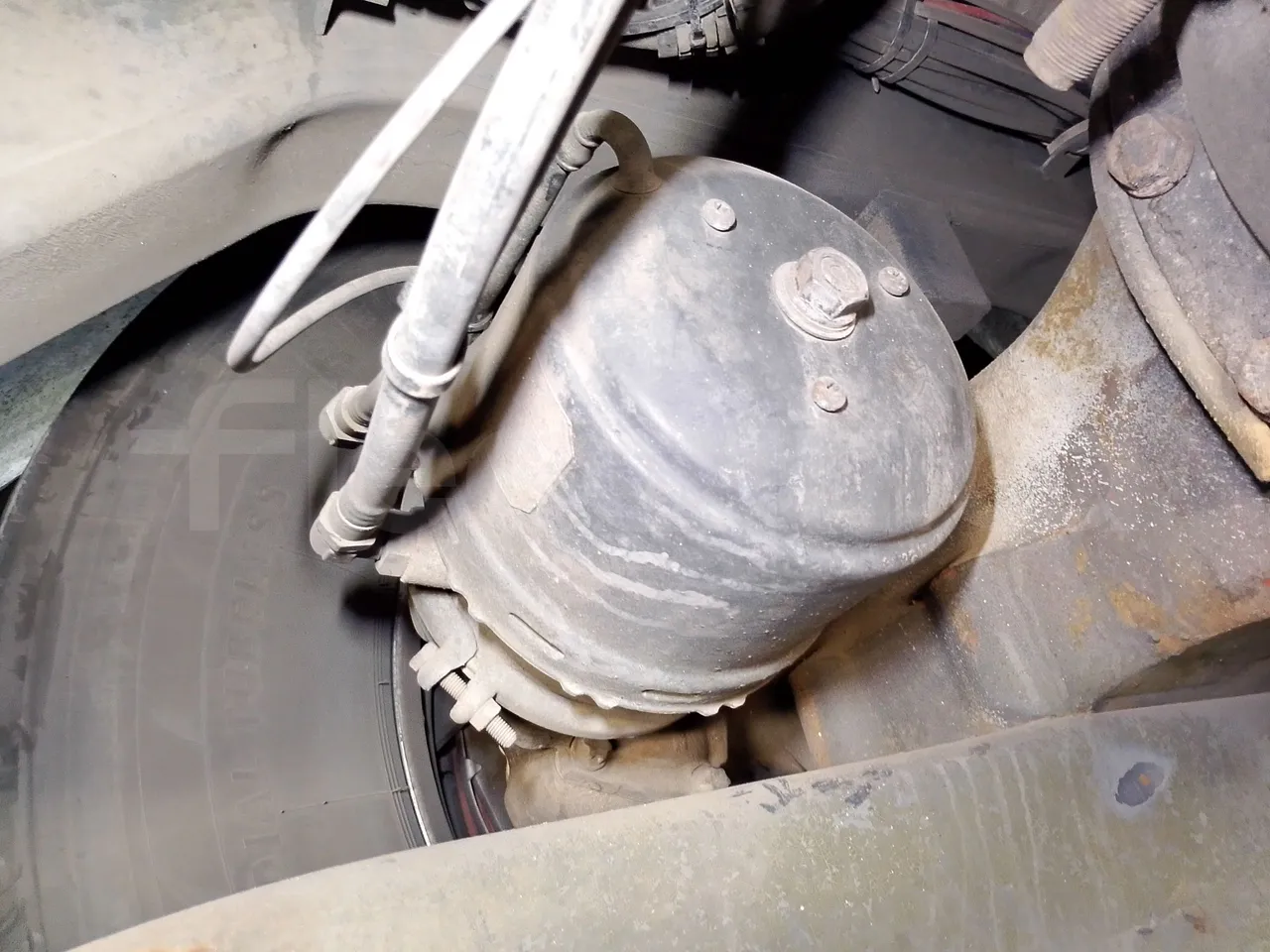 Volvo Barbi Genesis HDL N53 -EUR3 -309kW-12.23m - axle 2 caliper brakes right