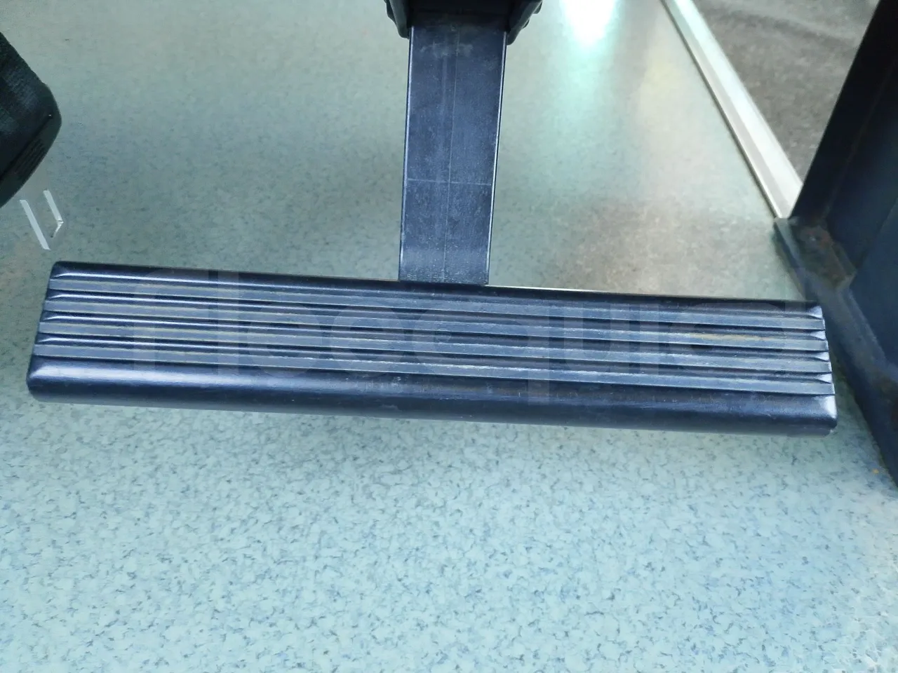 Volvo Barbi Genesis HDL N53 -EUR3 -309kW-12.23m - footrest detail photo