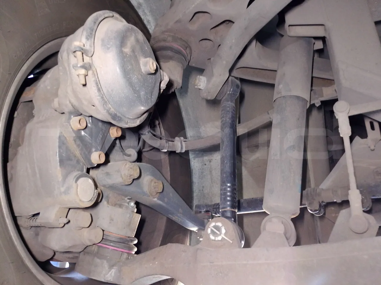 Volvo Barbi Genesis HDL N53 -EUR3 -309kW-12.23m - front shock absorbers right