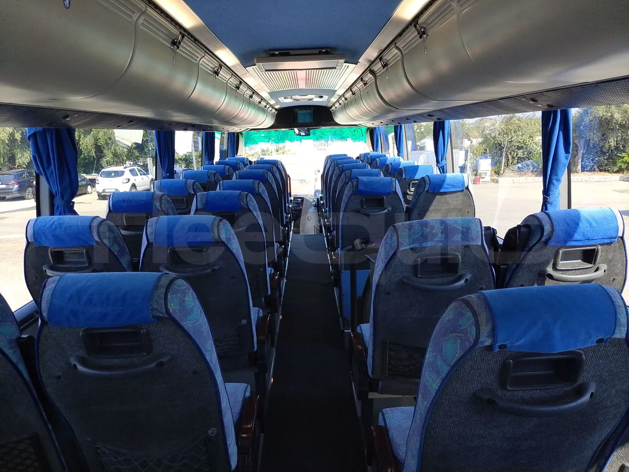 Volvo Barbi Genesis HDL N53 -EUR3 -309kW-12.23m - forward view middle aisle