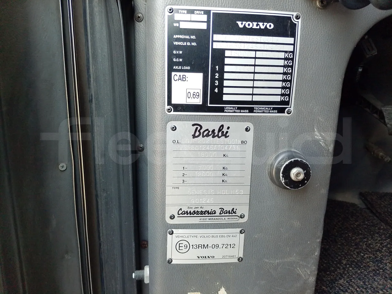 Volvo Barbi Genesis HDL N53 -EUR3 -309kW-12.23m - vehicle plate photo