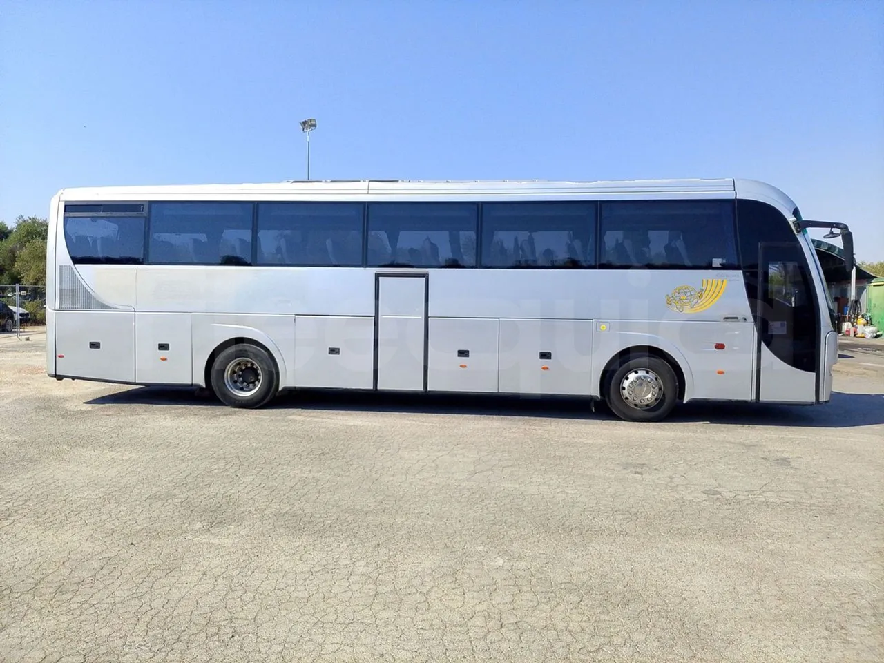 Volvo Barbi Genesis HDL N53 -EUR3 -309kW-12.23m - right side doors closed