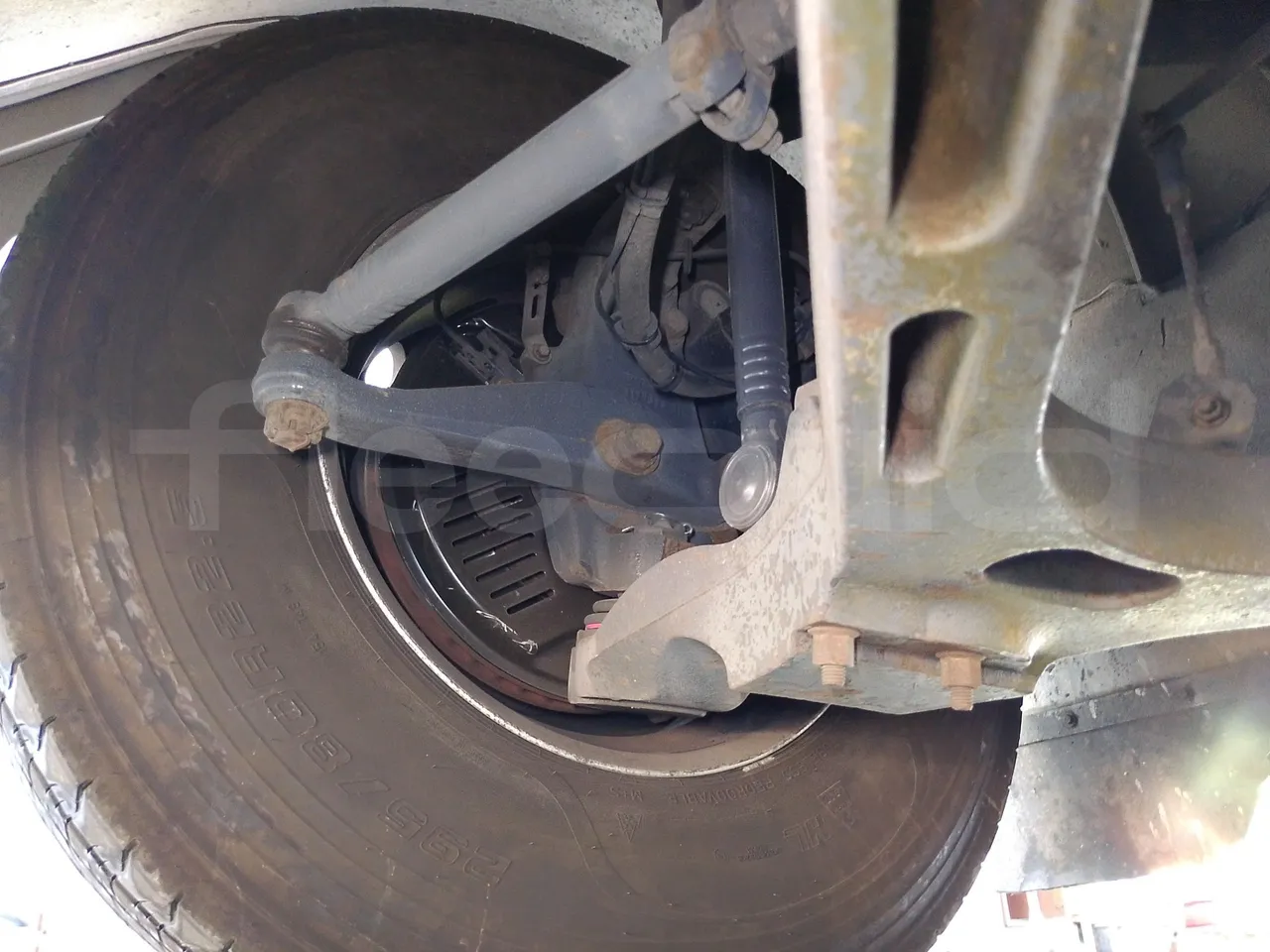 Volvo Barbi Genesis HDL N53 -EUR3 -309kW-12.23m - front axle left side