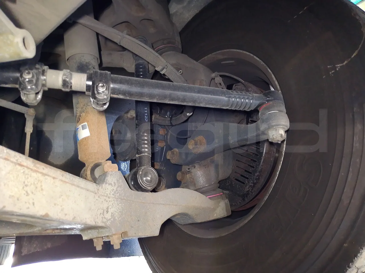 Volvo Barbi Genesis HDL N53 -EUR3 -309kW-12.23m - front axle right side