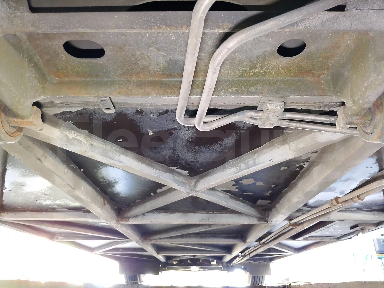 Volvo Barbi Genesis HDL N53 -EUR3 -309kW-12.23m - central undercarriage photo