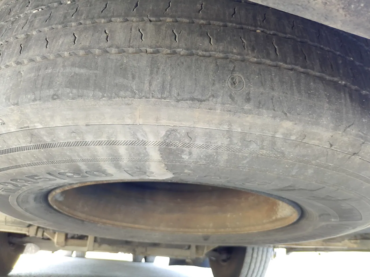 Volvo Barbi Genesis HDL N53 -EUR3 -309kW-12.23m - spare wheel