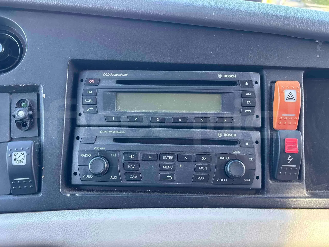 Vdl Futura FH D2 - Euro6 - 320kW - 12.870mt - radio accessories photo