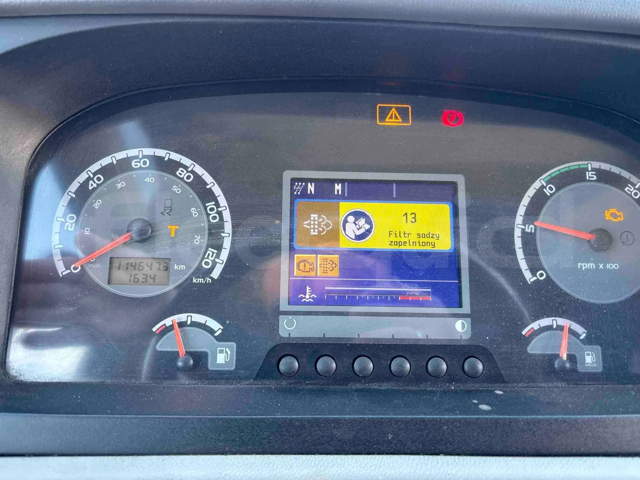 Vdl Futura FH D2 - Euro6 - 320kW - 12.870mt - dashboard lights on