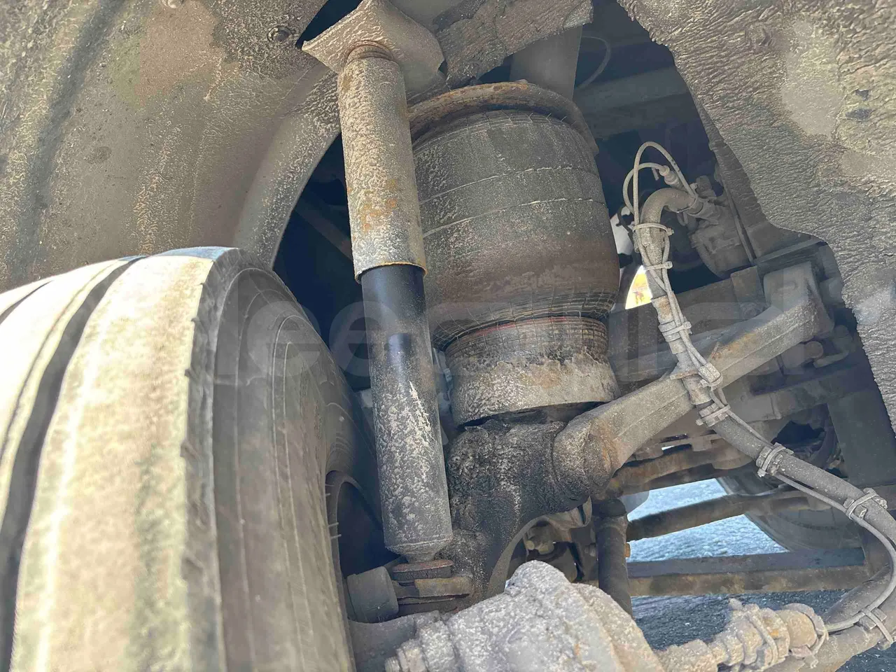 Vdl Futura FH D2 - Euro6 - 320kW - 12.870mt - front shock absorbers right