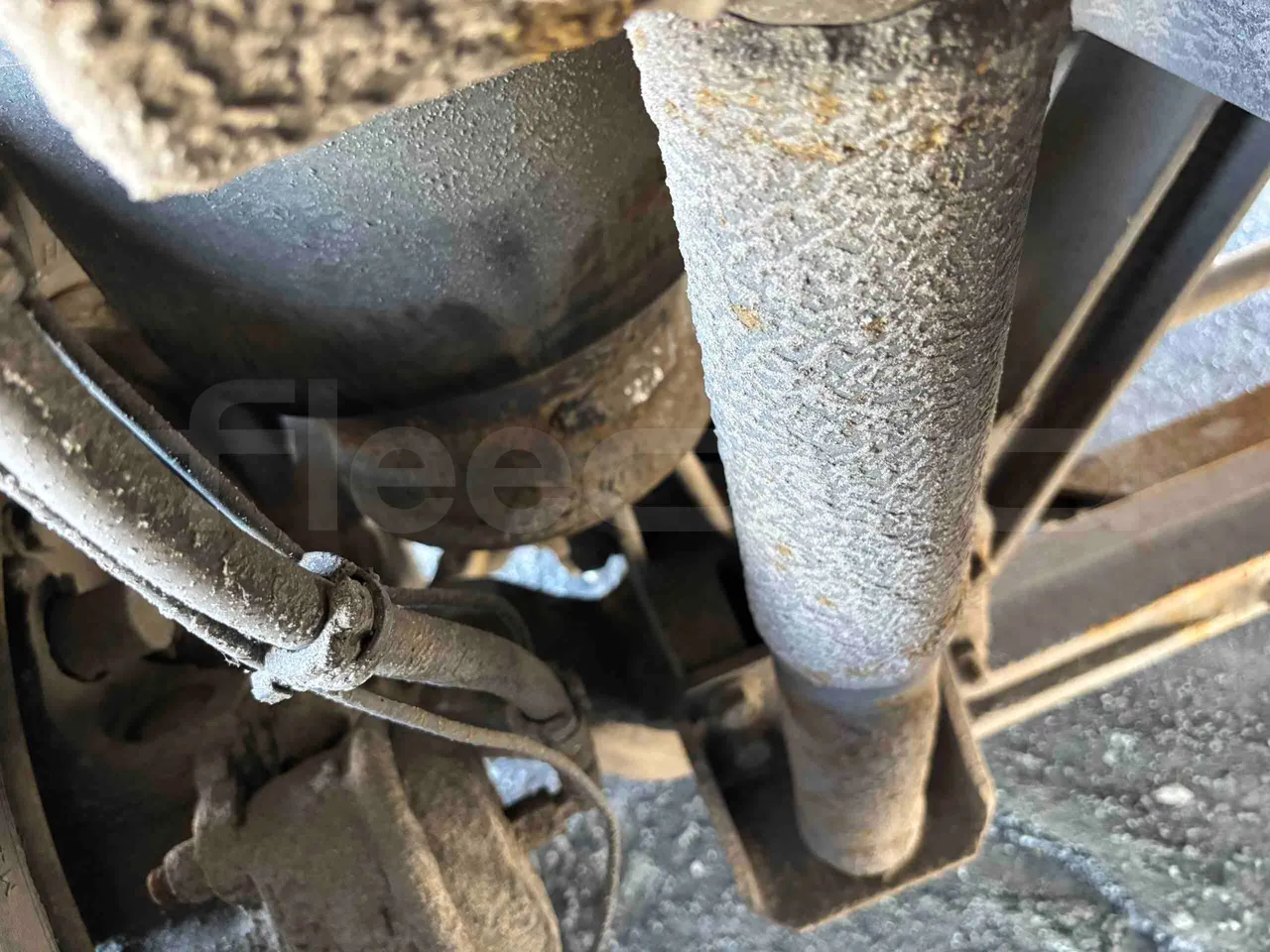 Vdl Futura FH D2 - Euro6 - 320kW - 12.870mt - axel 3 shock absorbers 1 left