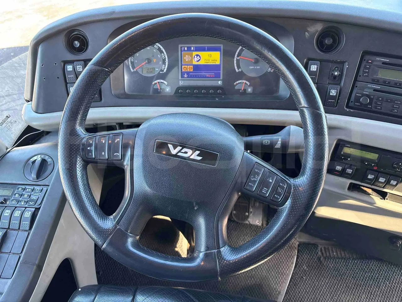 Vdl Futura FH D2 - Euro6 - 320kW - 12.870mt - steering wheel photo