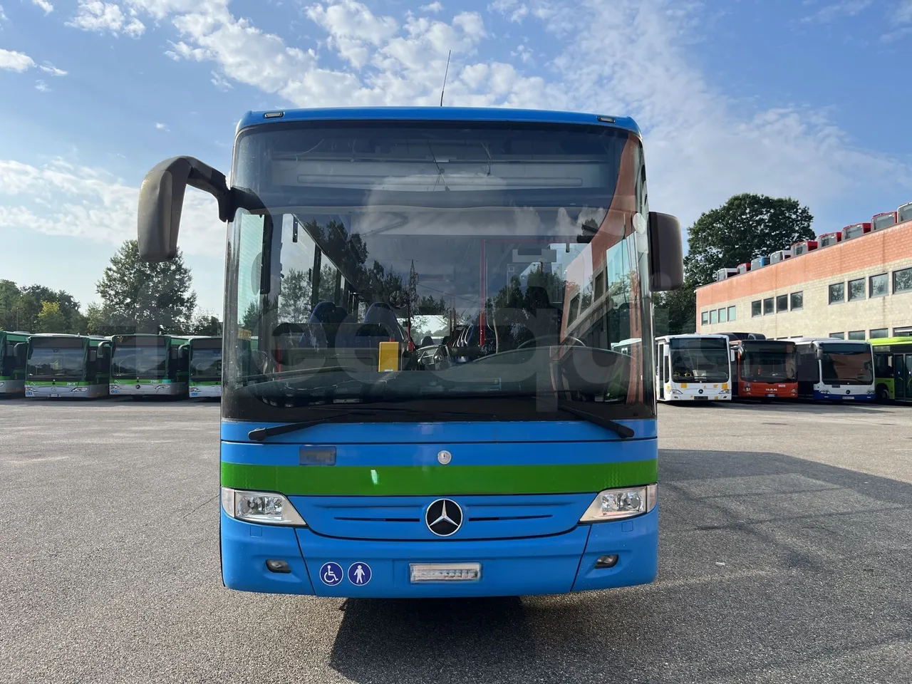 Mercedes-Benz Integro - Front