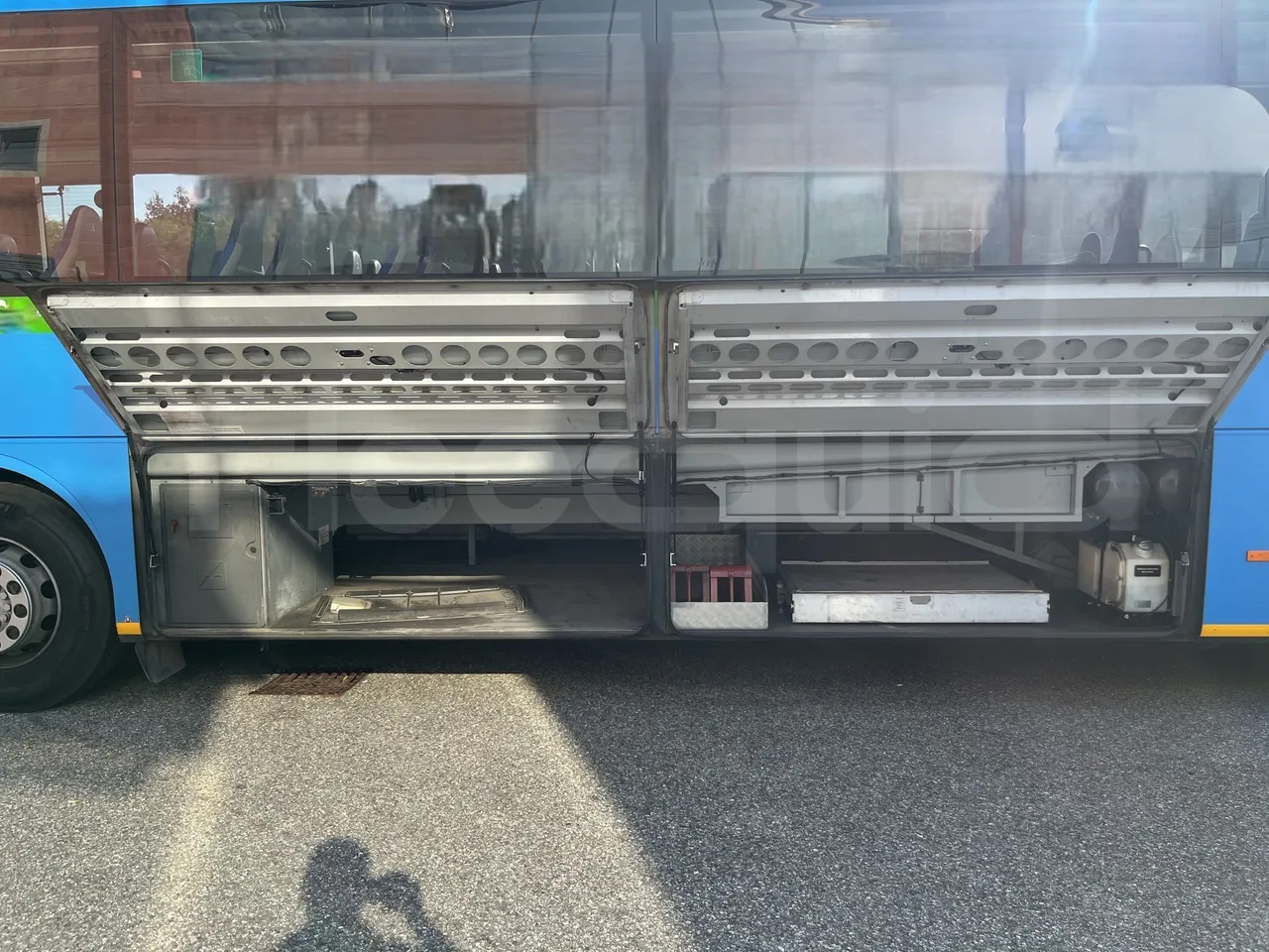 Mercedes-Benz Integro - Luggage Rack Left Side