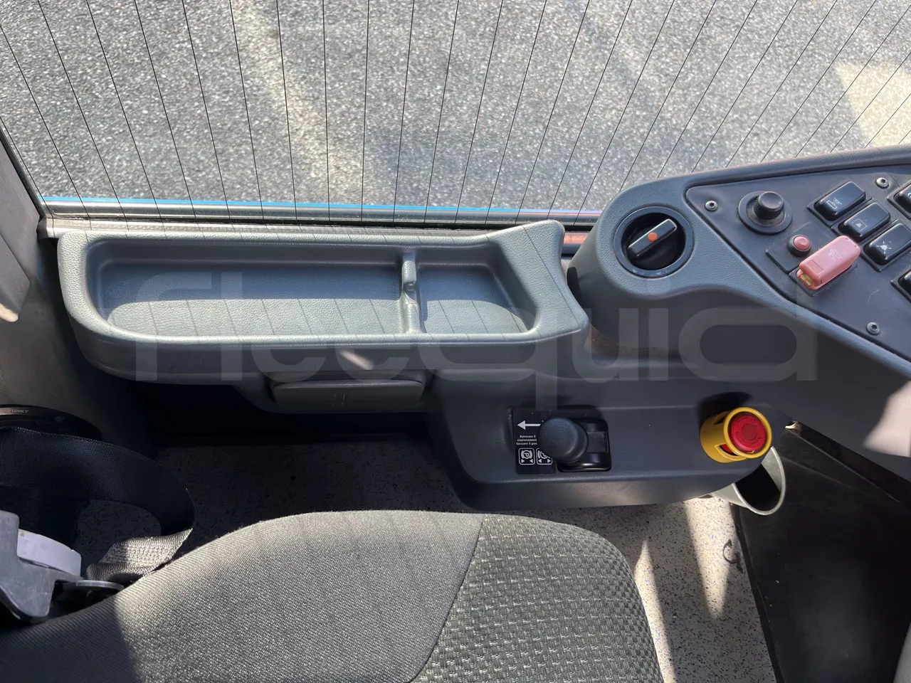 Mercedes-Benz Integro - Onboard Device 3 Left Side