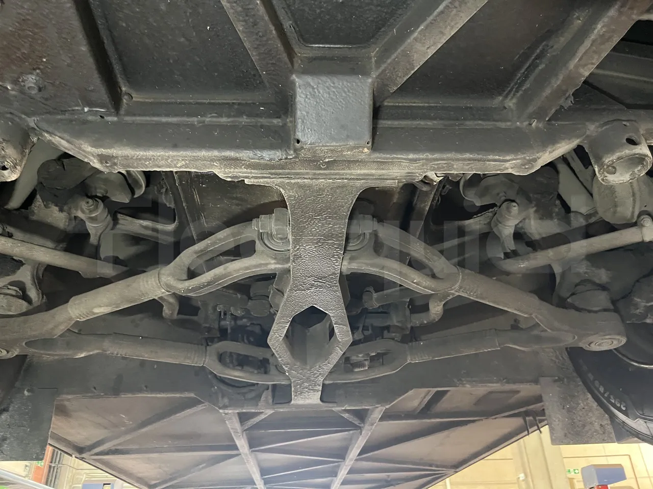 Mercedes-Benz Integro - First Axle Central