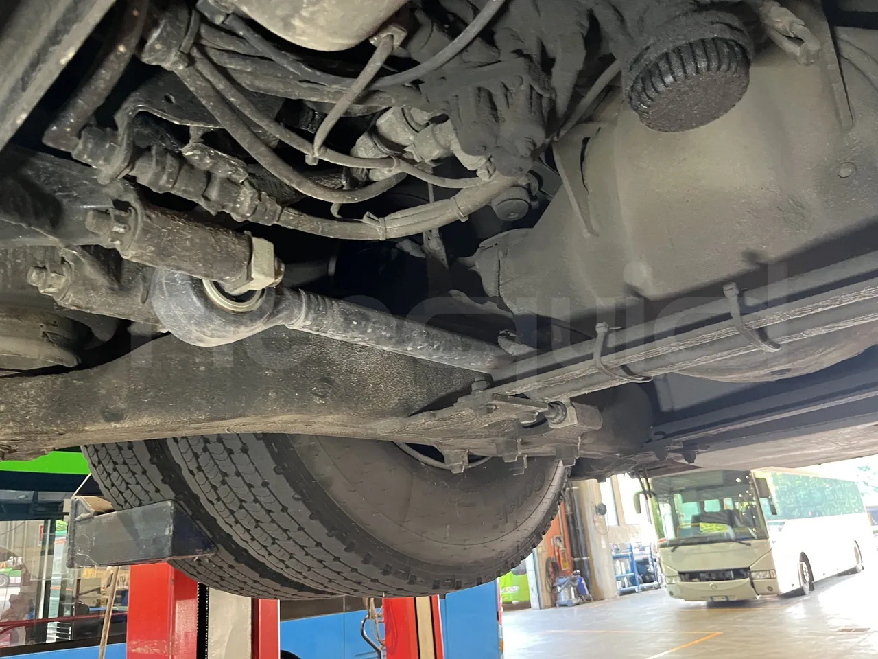 Mercedes-Benz Integro - Second Axle Left Side