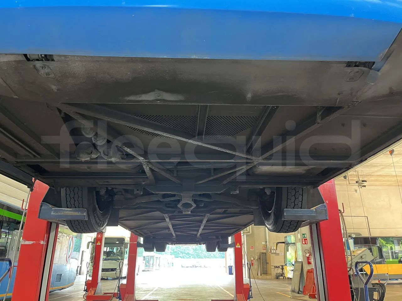 Mercedes-Benz Integro - Front Undercarriage