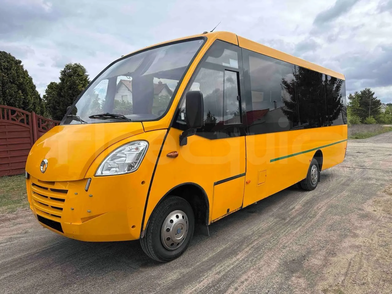 Iveco Daily 65C - Euro5 - 125kW - 7.510mt - 3/4 front left