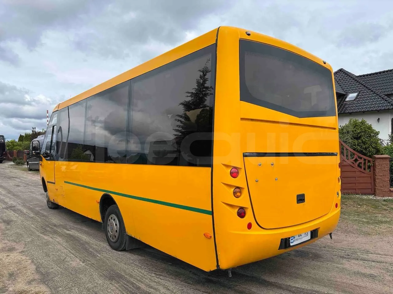 Iveco Daily 65C - Euro5 - 125kW - 7.510mt - 3/4 left rear side