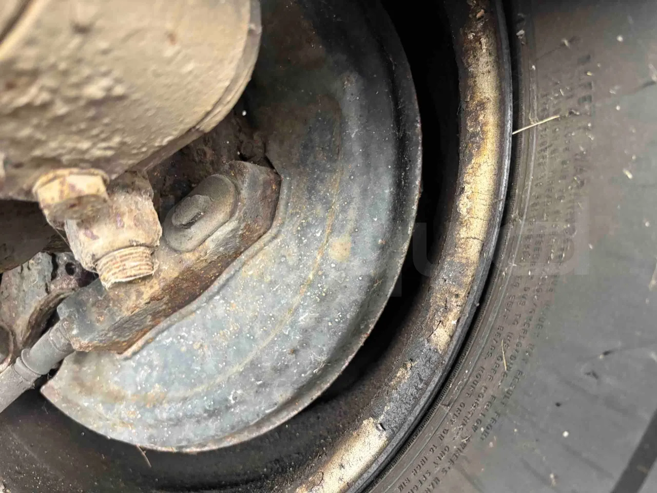 Iveco Daily 65C - Euro5 - 125kW - 7.510mt - axle 2 discs right