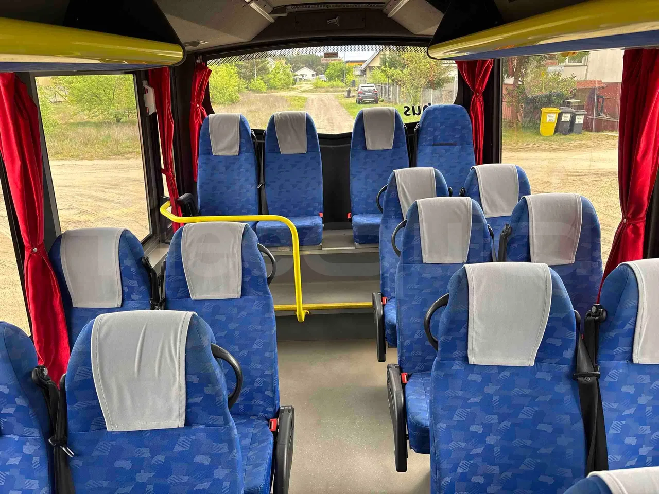 Iveco Daily 65C - Euro5 - 125kW - 7.510mt - reverse view middle aisle