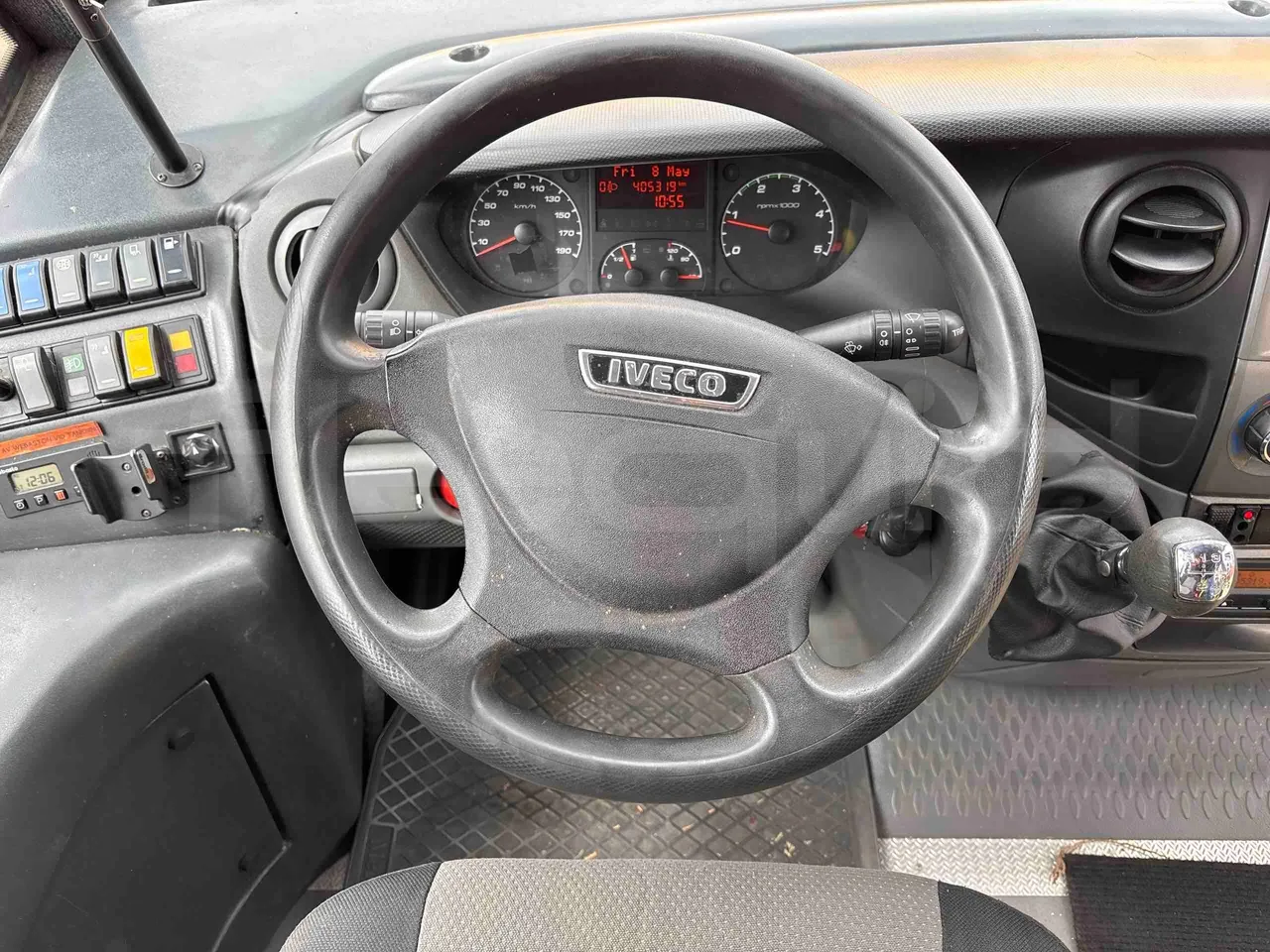 Iveco Daily 65C - Euro5 - 125kW - 7.510mt - steering wheel photo