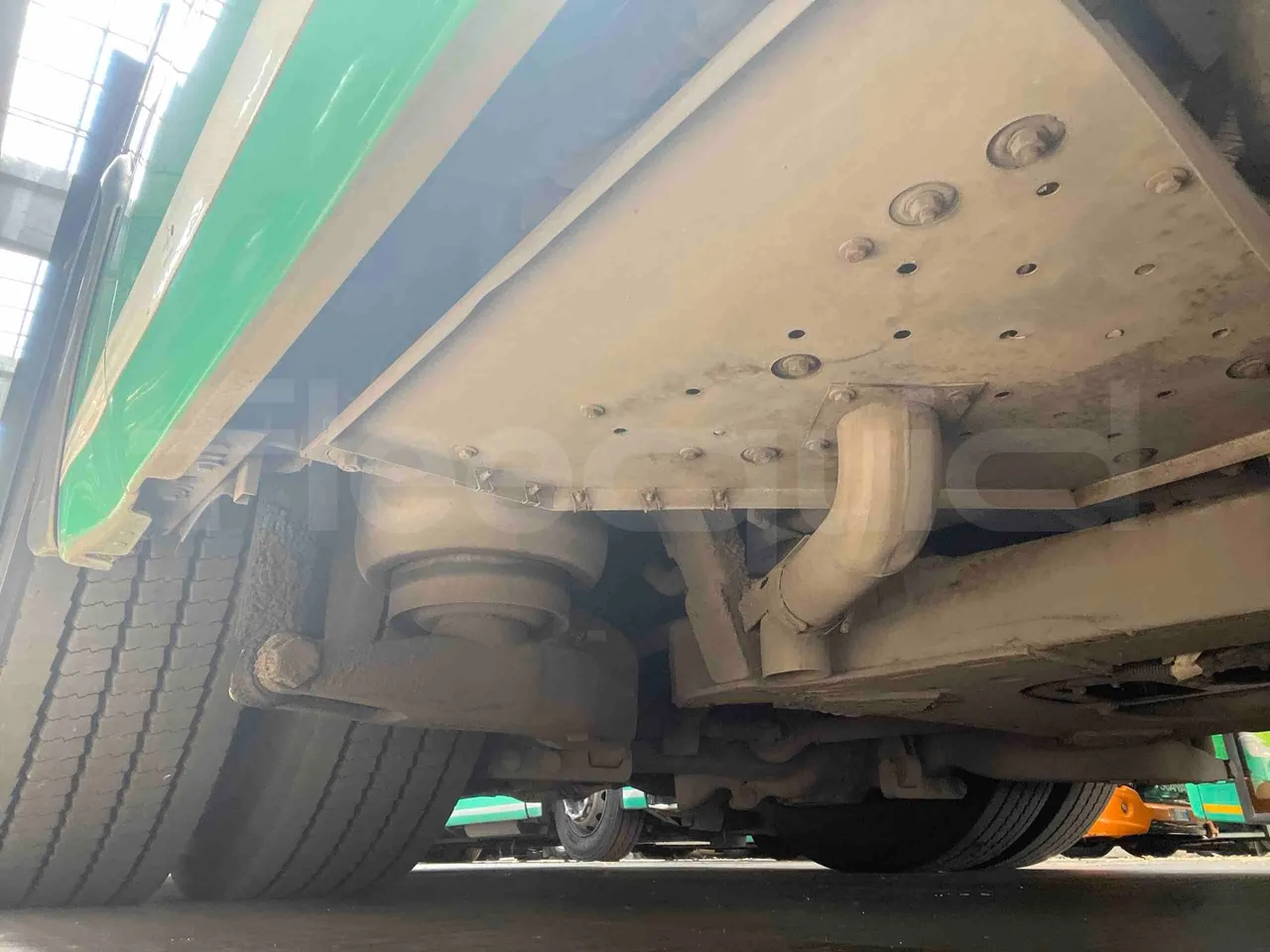Iveco Citelis - axel 3  discs right