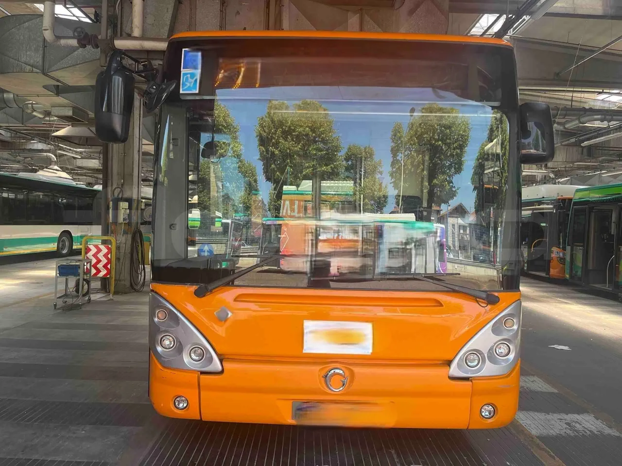 Iveco Citelis - front photo