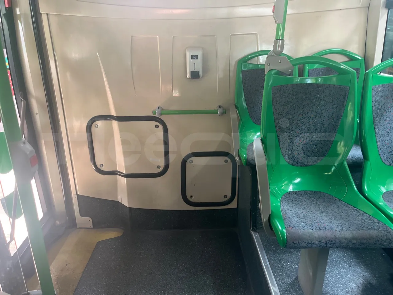 Iveco Citelis - floor hatches photo