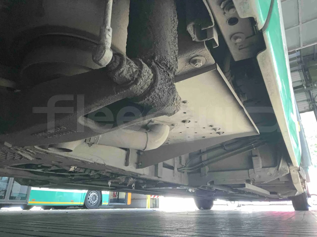 Iveco Citelis - axle 3 right side