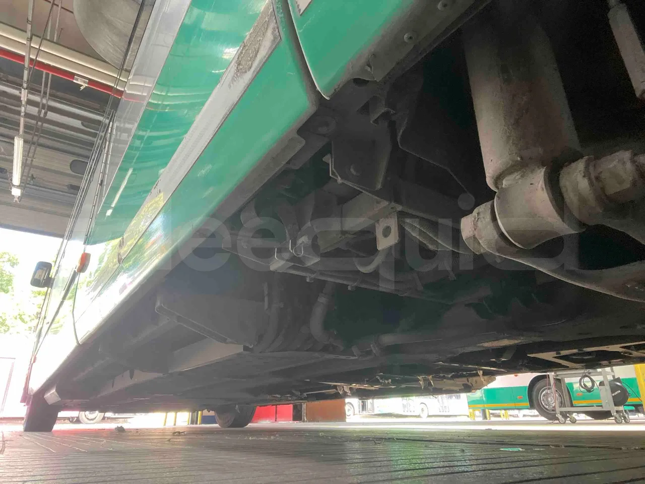 Iveco Citelis - central undercarriage photo
